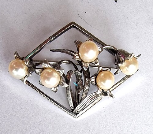 Vintage sterling silver brooch - silver,