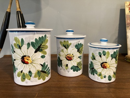 Italian pottery flowers flower - pottery,
