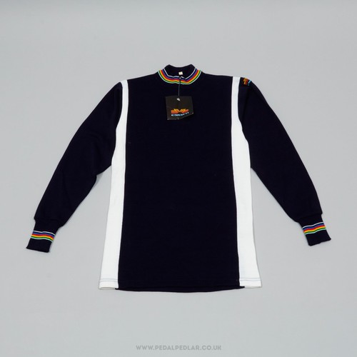 Caratti dark blue - &, white