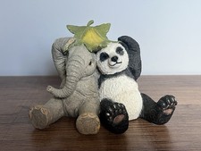 COUNTRY ARTISTS TUSKERS HENRY