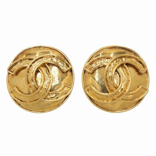 Chanel logo round gold tone - chanel,