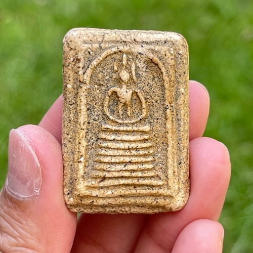 Lucky thai amulet buddha charm - lucky,