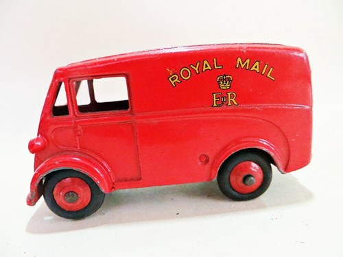 Dinky 260 morris - dinky, 'morris