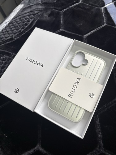 Rimowa iphone silver - rimowa,
