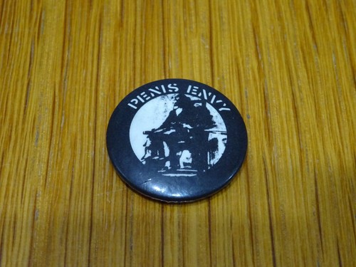 Rare vintage 25mm - rare, crass