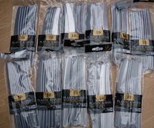 2880 x Quality Plastic Knives