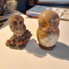 Two Decorative Owls, One Stone, One Resin