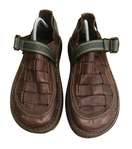 Chaco conundrum leather - conundrum,