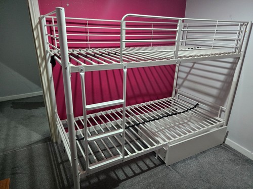 Metal twin bunk bed comes - twin,