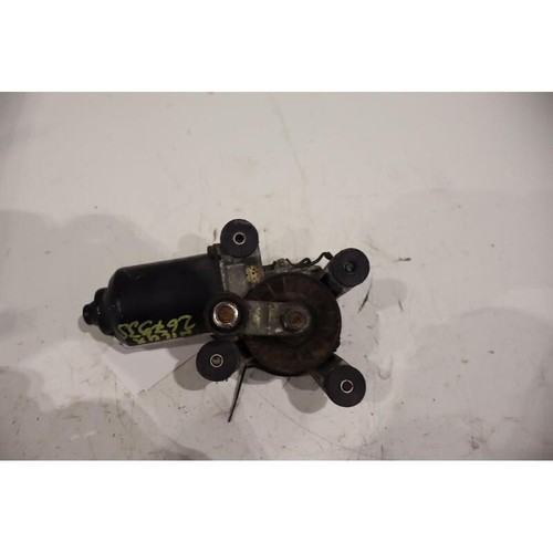 Front windscreen wiper - front,