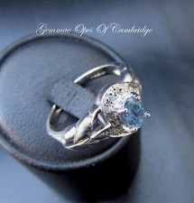 9k 9ct White Gold Blue