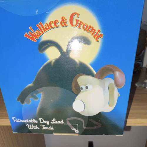 Wallace gromit retractable - &,