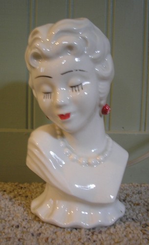 Vintage deco porcelain lady - deco,