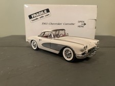 Danbury Mint 1961 Chevrolet Corvette 1:24
