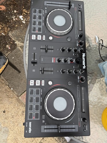 Numark mixtrack platinum - mixtrack,