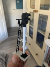 O Gauge Round Head Signal