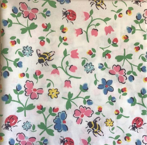 50cm square ditsy - square, cath