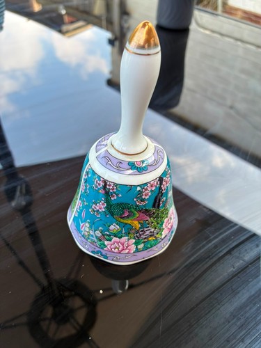Fine porcelain decorative
