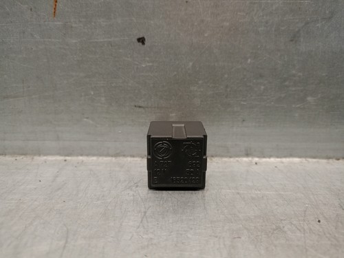 46520429 relay 5013812 for - 46520429,