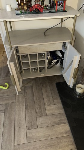 Drinks cabinet - drinks,