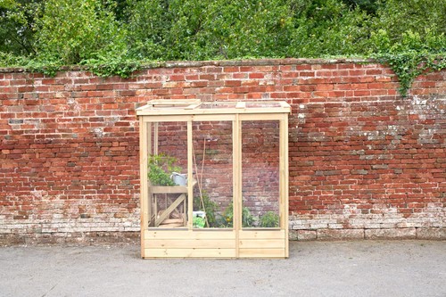 Forest lean green house - to, 4
