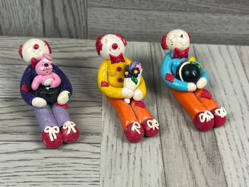 Ceramic miniature sitting - ceramic,
