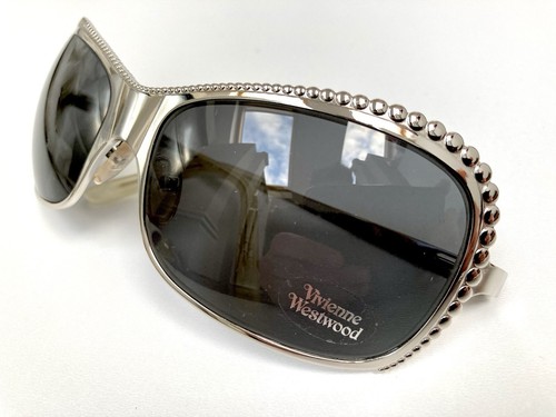 Vivienne westwood stunning - vivienne,