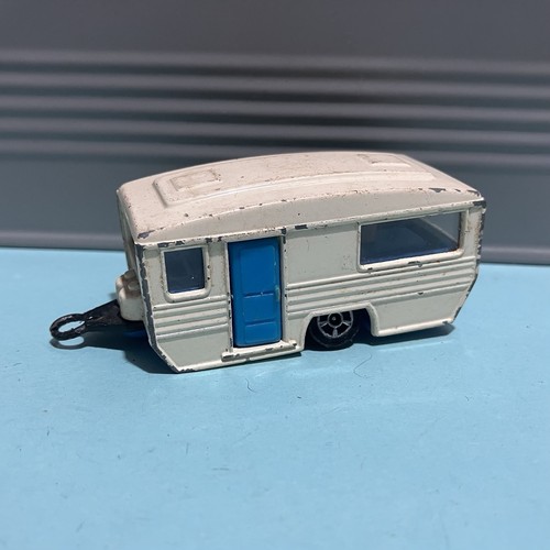 Corgi juniors caravan 64 - corgi, caravan,