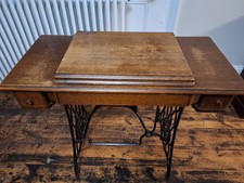 Vintage Singer Sewing Machine Table With Cast Iron Base