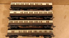 4 GWR Suburban Coaches for