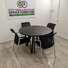 SET - Circular 4-Person Table