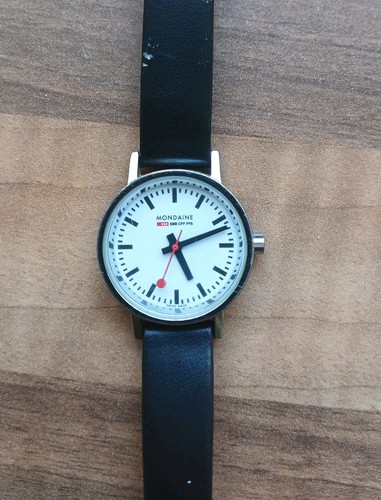Ladies mondaine official swiss - mondaine,