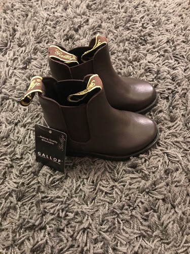 Girls size gallop - girls,