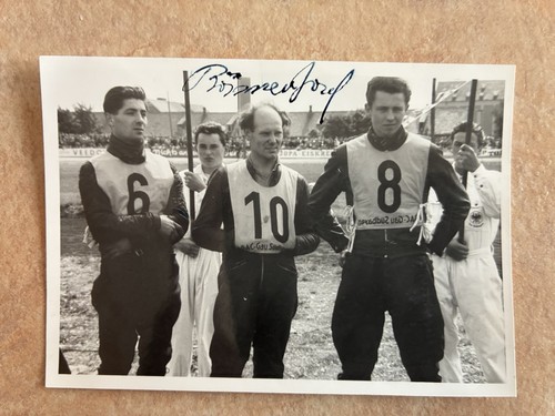 Autograph speedway josef - autograph,