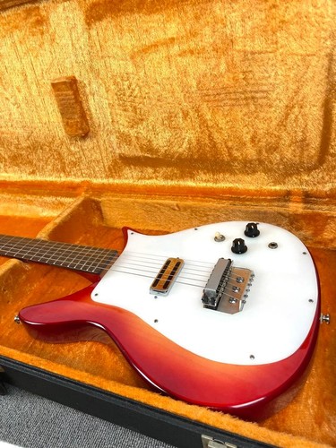 Rickenbacker style electric - rickenbacker,