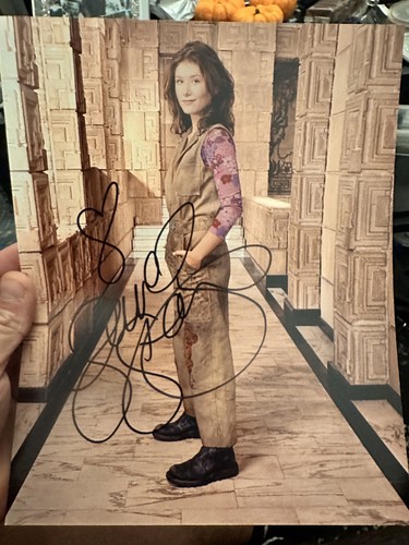 Jewel staite signed 10x8 - jewel,