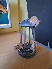 Country Artists Mouse on Davy Lamp  03871 Hand Crafted and Painted Dated 2004