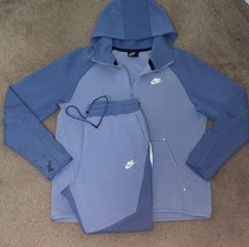 Old Season Nike Tech Fleece