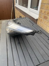 Near Side Front Kia Ceed 2016 Headlamp