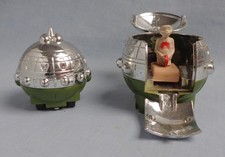 Vintage E.T Spaceship Launcher