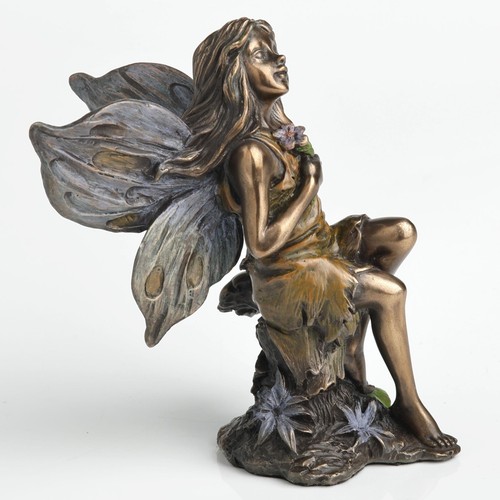 Woodland fairy sitting bronze - fairy,