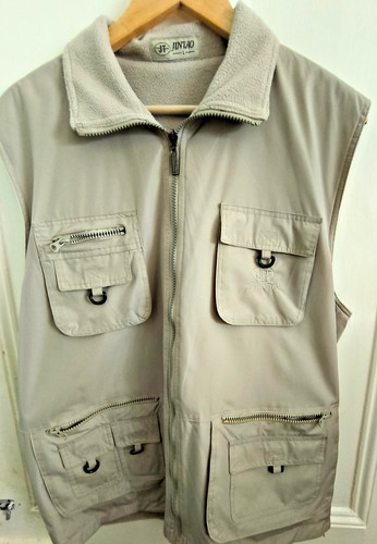 Men fishing gilet size l - men's,
