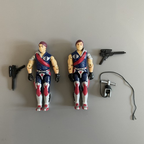 Joe action force figures - /,