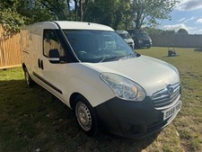 2019/68 VAUXHALL COMBO VAN 1.6 TURBO D 2300 EDITION L2H1 EURO 6 86,000 MILES