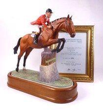 ROYAL WORCESTER HORSE