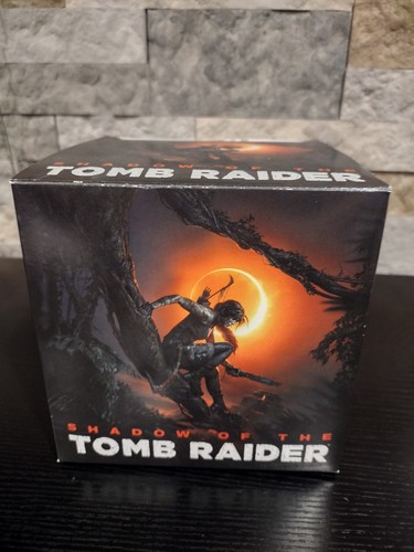 Shadow the tomb - shadow, of