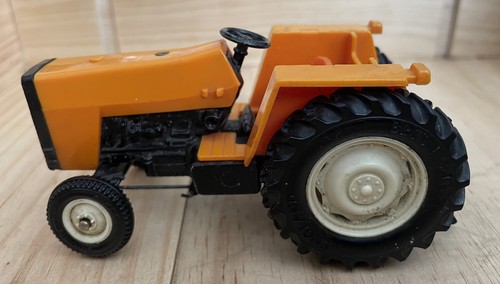 Britains scale 9422 - britains,