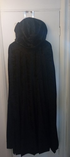 Beautiful hooded black cape - hooded,