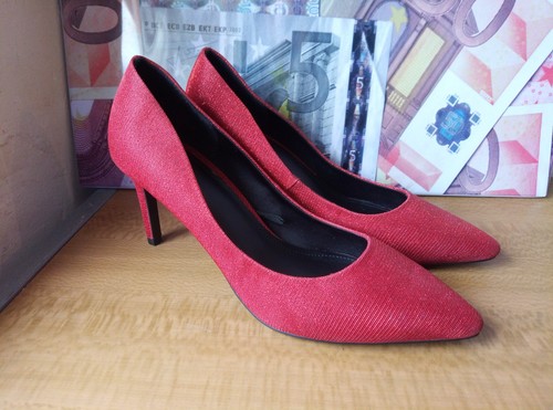 Red sparkle glitter - h&m,