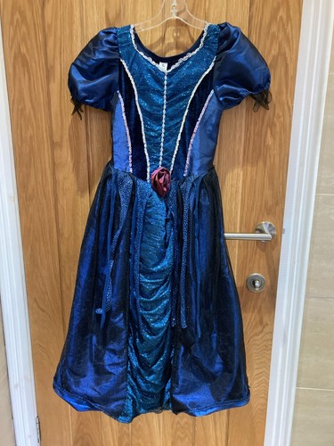 Girls dressing costume - girls,